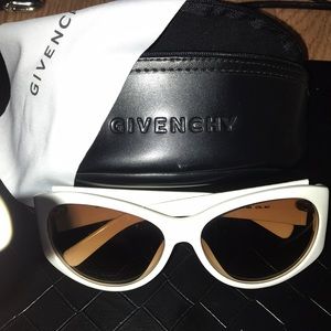 Givenchy vintage white sun glasses